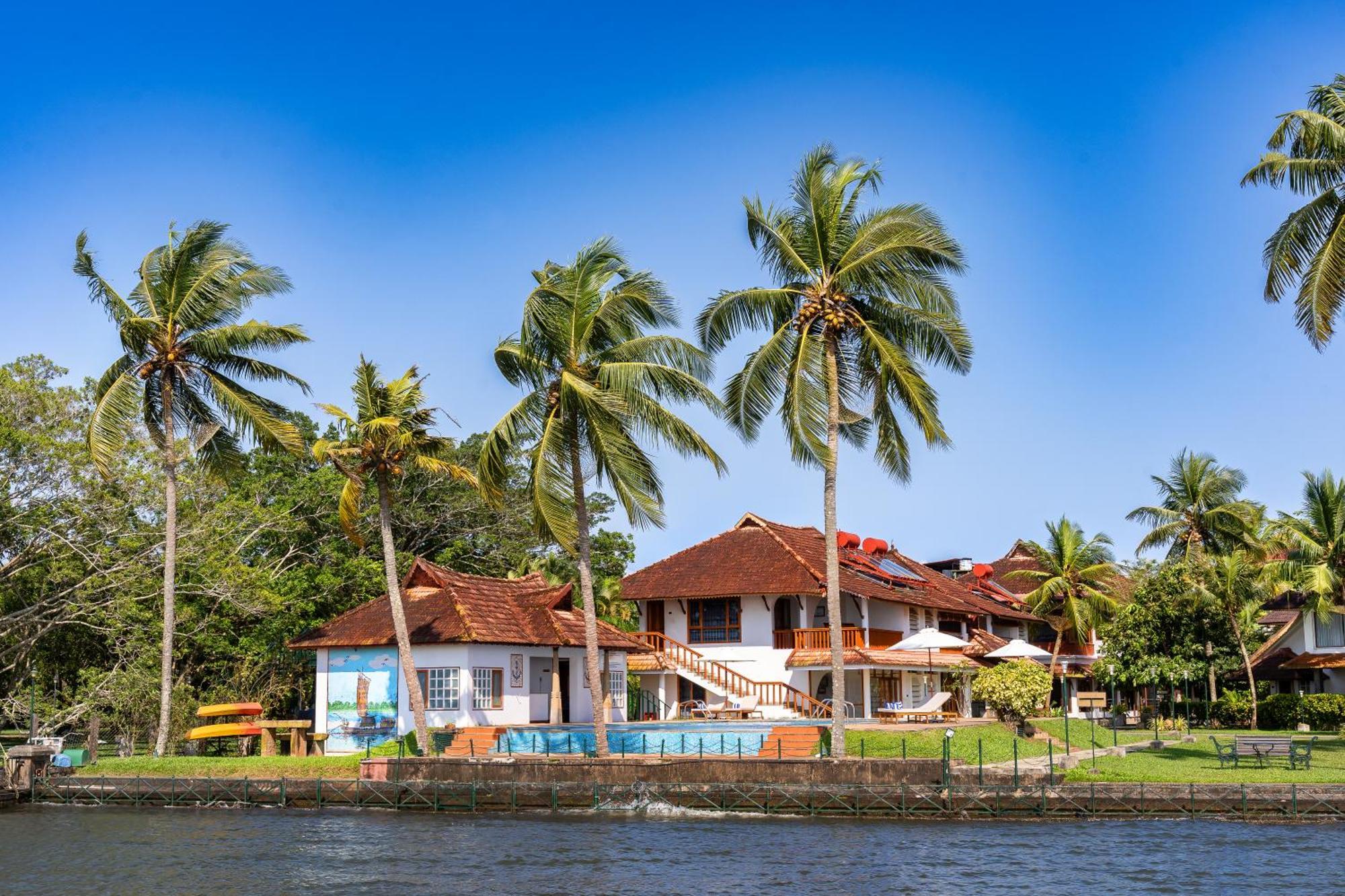 Backwater Ripples Kumarakom Luaran gambar